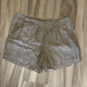 Tommy Bahama Leigh Fit Women's Brown Shorts